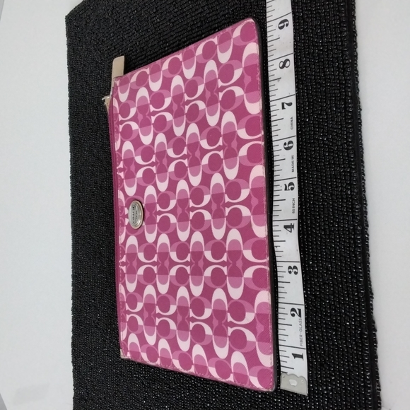 Pink Coach IPad case - Picture 7 of 8